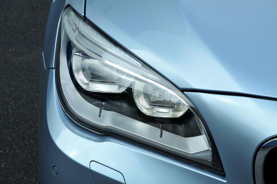  BMW ActiveHybrid 7 2013 года  (фото 12 из 36)